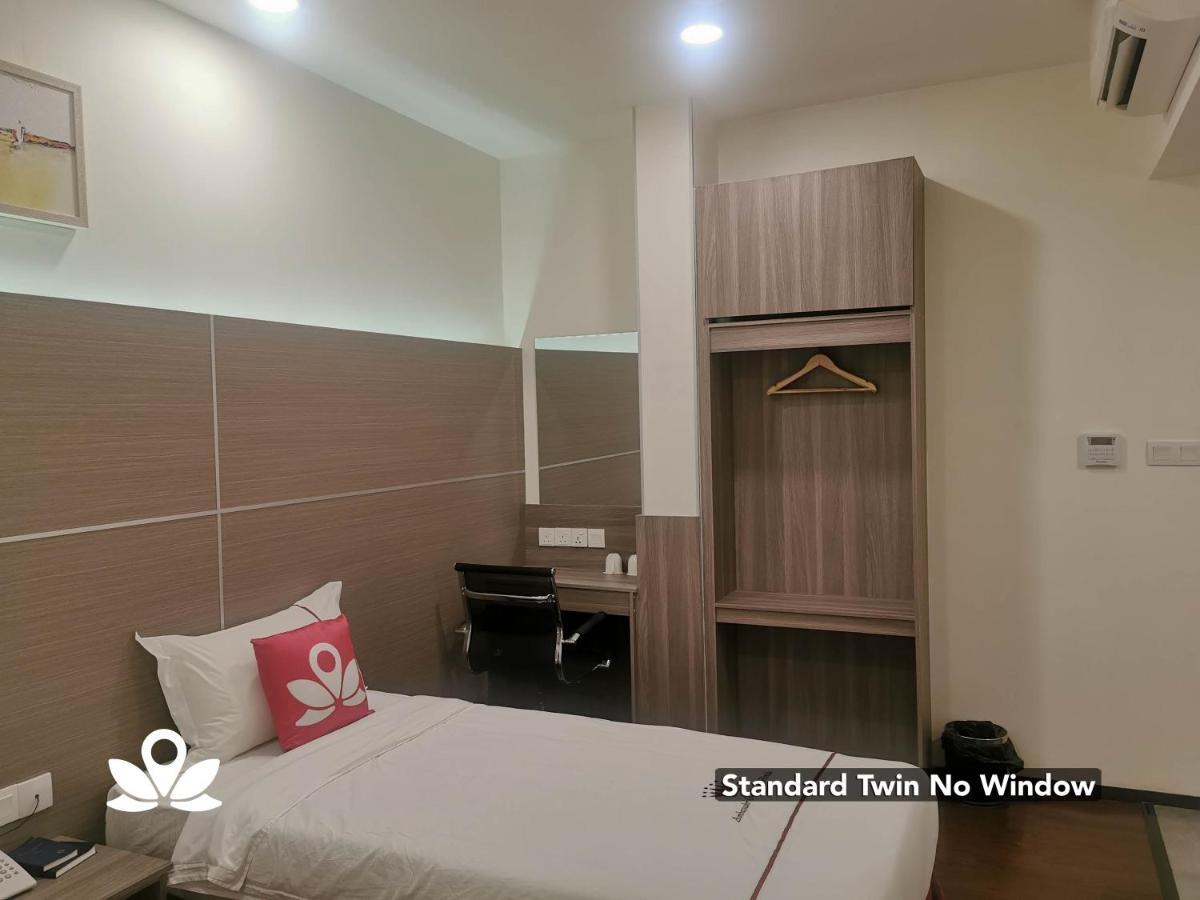 Zen Rooms Ambassador Residence Bintulu Εξωτερικό φωτογραφία